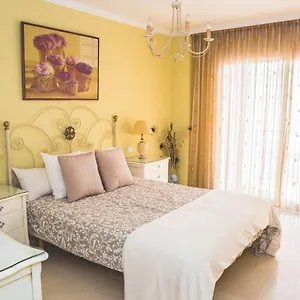 Apartamento Espectacular Piso En Primera Línea De Playa, Estepona